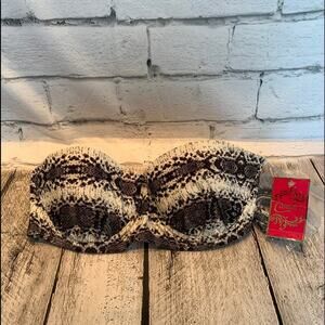 CANDIES Women’s NWT Bikini Top with Removable Straps / Size: Medium